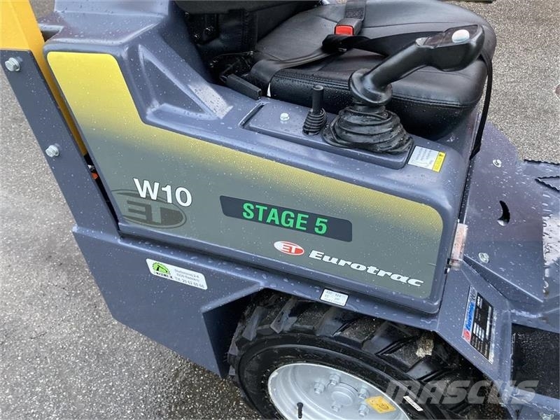 Eurotrac W10 STAGE 5 m. skovl og pallgafler Minilæsser - knækstyret