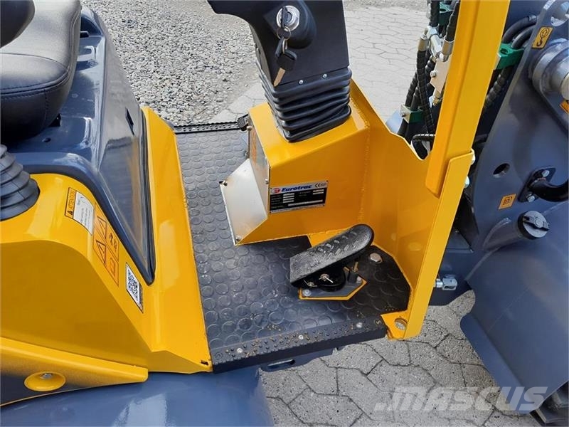 Eurotrac W11 LAV TÅRN Minilæsser - knækstyret