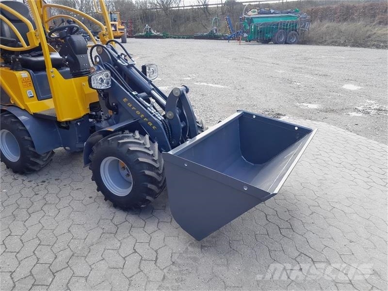Eurotrac W11 LAV TÅRN Minilæsser - knækstyret