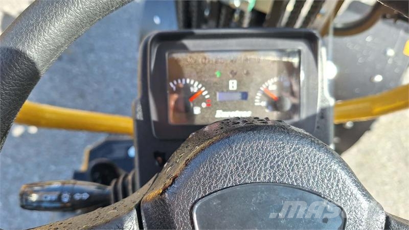 Eurotrac W11 mellem arm Minilæsser - knækstyret