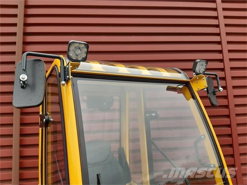 Eurotrac W11 mellem arm førehus Mininakladače
