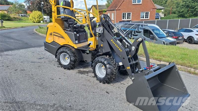 Eurotrac W11 Mellem arm Minilæsser - knækstyret