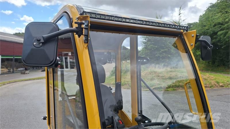 Eurotrac W11 mellem arm  førehus Minicargadoras