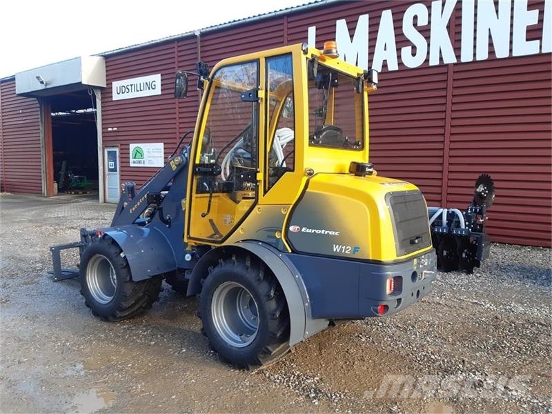 Eurotrac W12 F mellem tårn 小型装载机