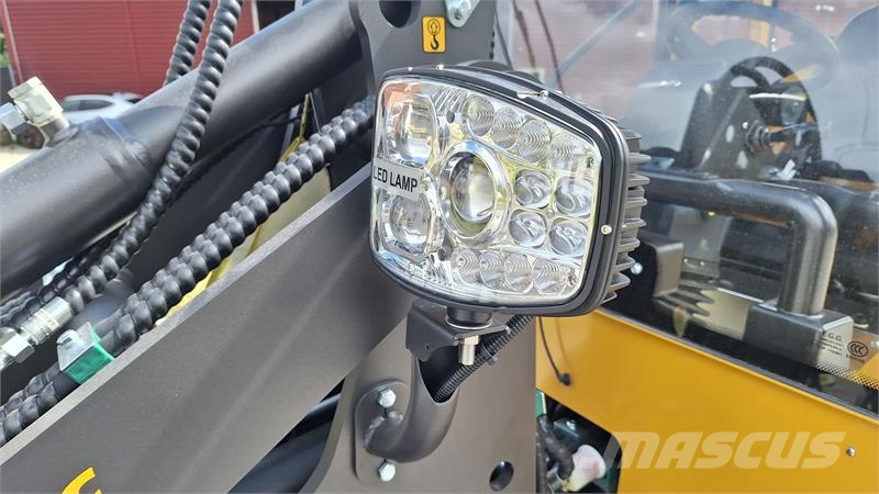 Eurotrac W12S W12S med førerhus, skovl og gafler لوادر صغيرة