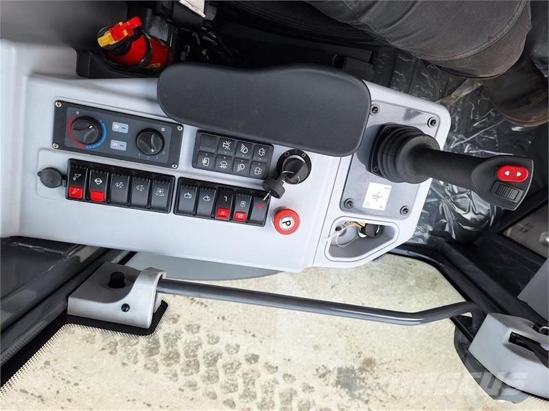 Eurotrac WL18 Φορτωτές με λάστιχα (Τροχοφόροι)