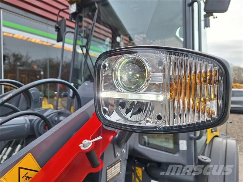Eurotrac WL18 Φορτωτές με λάστιχα (Τροχοφόροι)