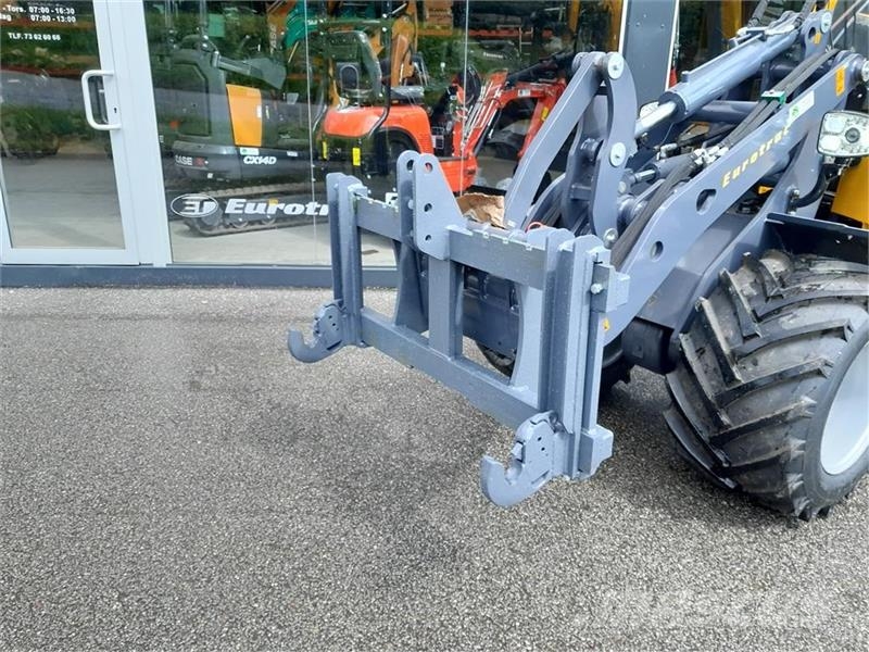  FK Machinery 3 PUNKTS OPHÆNG Ďalšie komponenty