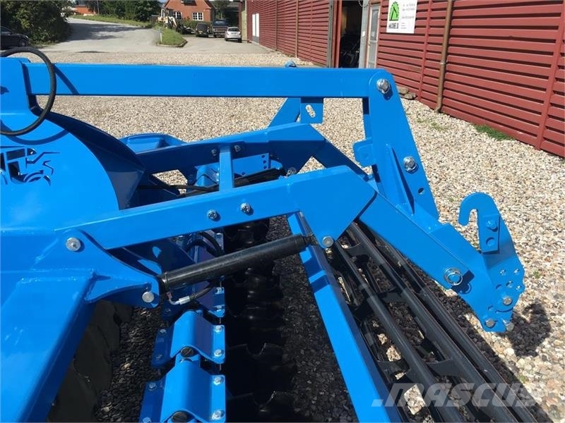 Inter-Tech J-Maskiner 300 Disc Kiekkomultaimet ja lautasäkeet