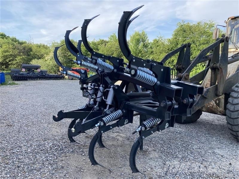  - - - J-Maskiner dybdeharveforsats 6 m. Harrows