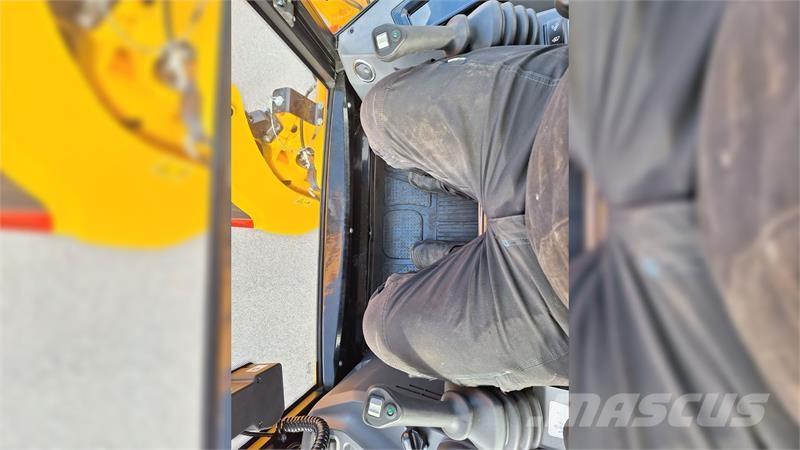 Lonking C84 4X4 Екскаватори-навантажувачі