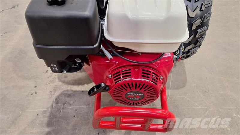 Mole 2 hjulet traktor honda 13 hk Kompakt traktorok