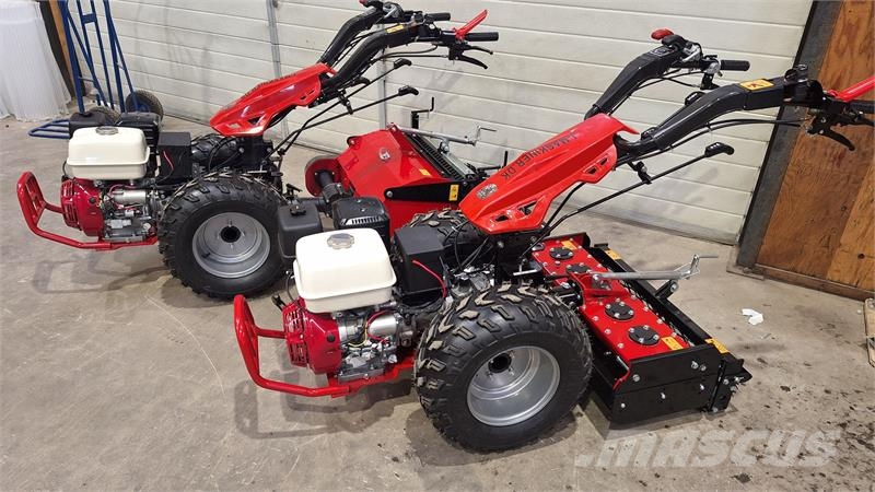 Mole 2 hjulet traktor honda 13 hk Kompakt traktorok