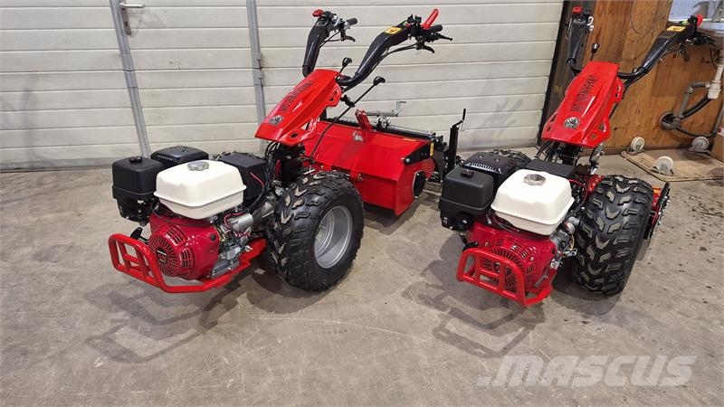Mole 2 hjulet traktor honda 13 hk Kompakt traktorok