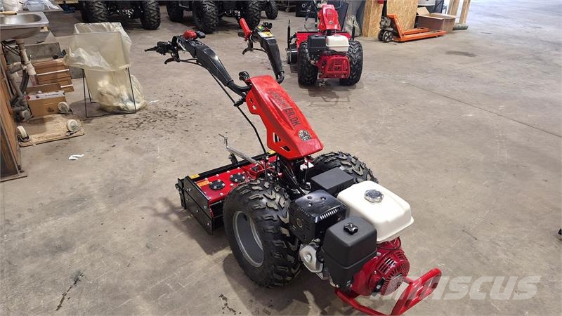Mole 2 hjulet traktor honda 13 hk Kompakt traktorok