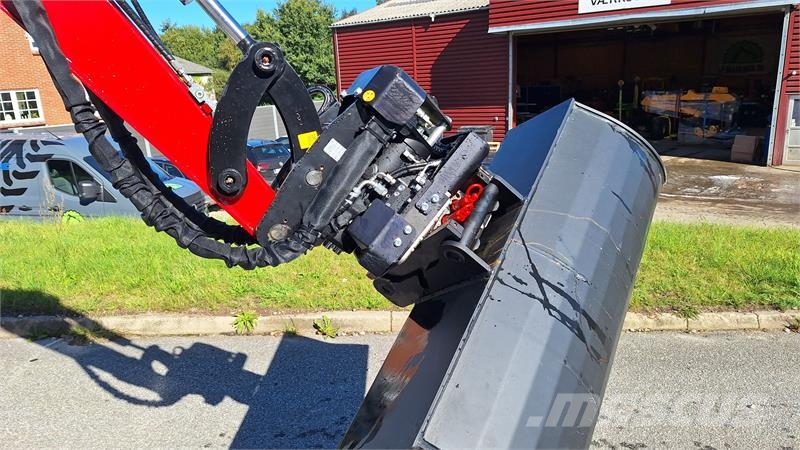 Mole M25 COMPAKT ROTORTILT Miniescavatori