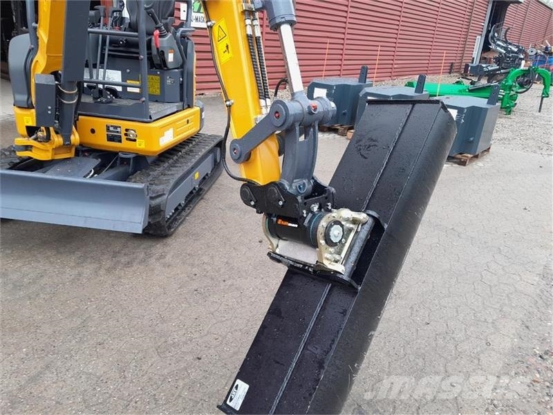 XCMG xe27e u/hus Minikaivukoneet < 7t