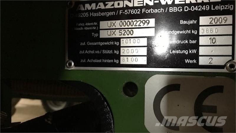 Amazone sprøjte UX5200 Vučene prskalice