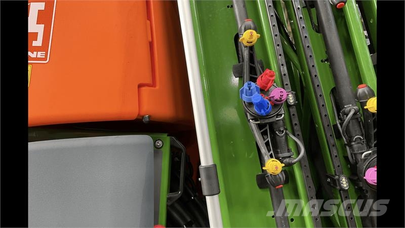 Amazone UF 2002- 24 meter Trailed sprayers