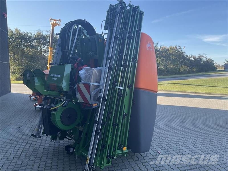 Amazone UF 2002- 24 meter Trailed sprayers