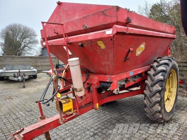 Bredal B4 Mineralspreder