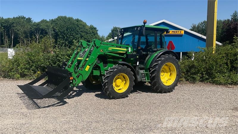John Deere 5070M الجرارات