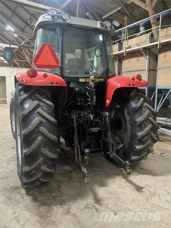 Massey Ferguson 5465 Traktorji