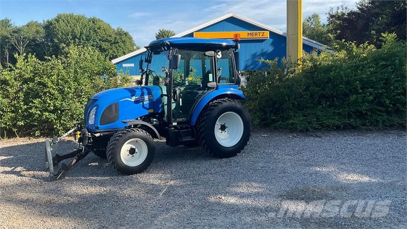 New Holland BOOMER 55 HST ST V Traktorer