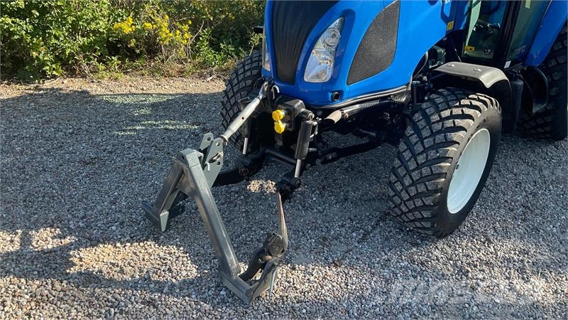 New Holland BOOMER 55 HST ST V Traktorer