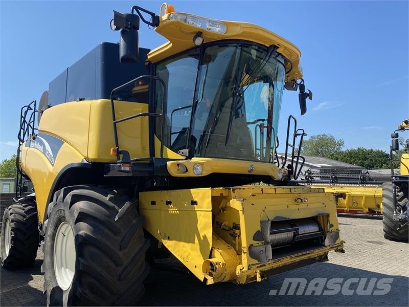 New Holland CR 980 حصادات