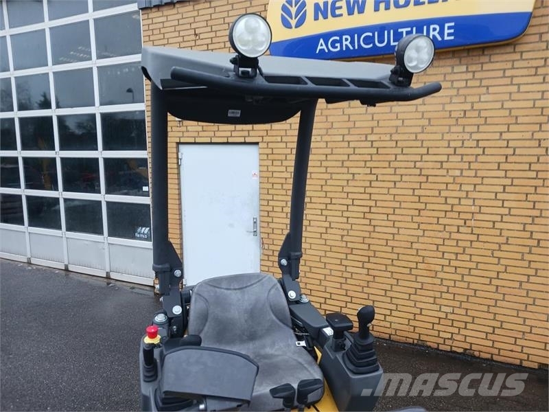 New Holland E15X ROLL-BAR 小型挖掘机