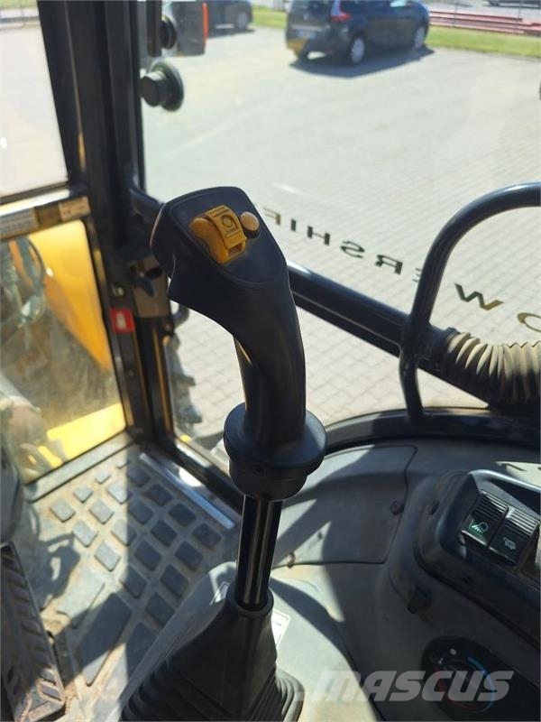 New Holland LB 115B SS Екскаватори-навантажувачі