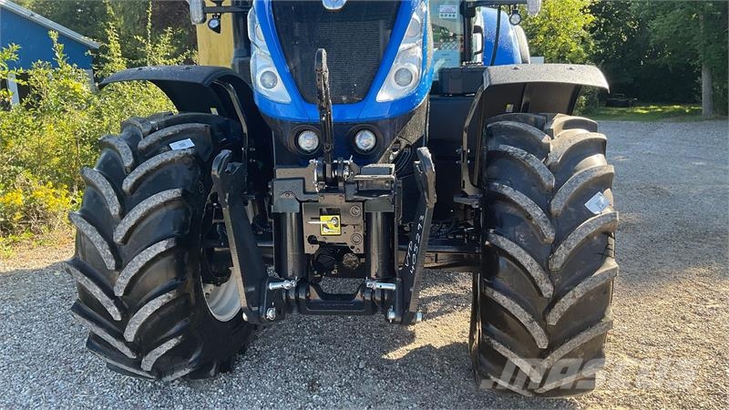 New Holland T7.215S Traktorer