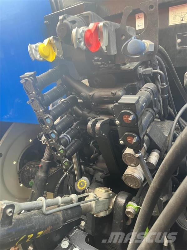 New Holland T7.225 AC STAGE V Traktorer