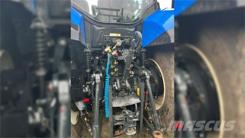 New Holland T7.230 AC Traktori