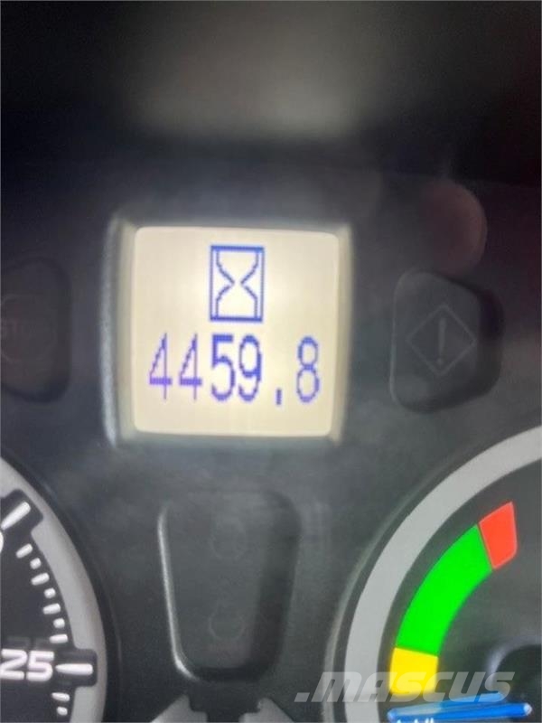 New Holland T7.290 HD الجرارات