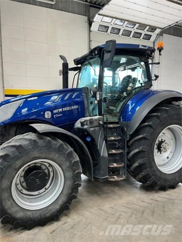 New Holland T7.290 HD الجرارات