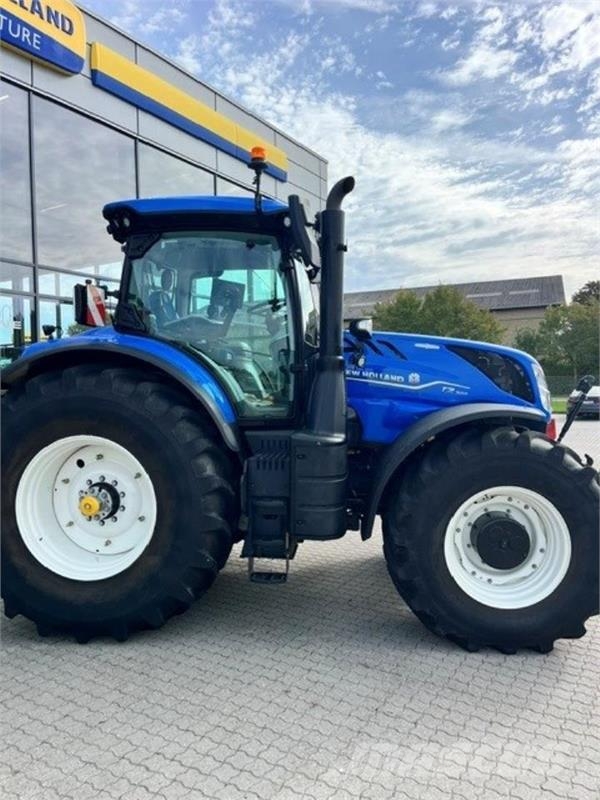 New Holland T7.300 Auto Command Traktorer
