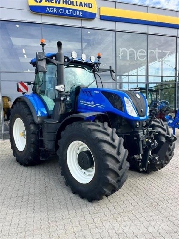 New Holland T7.300 Auto Command Traktorer