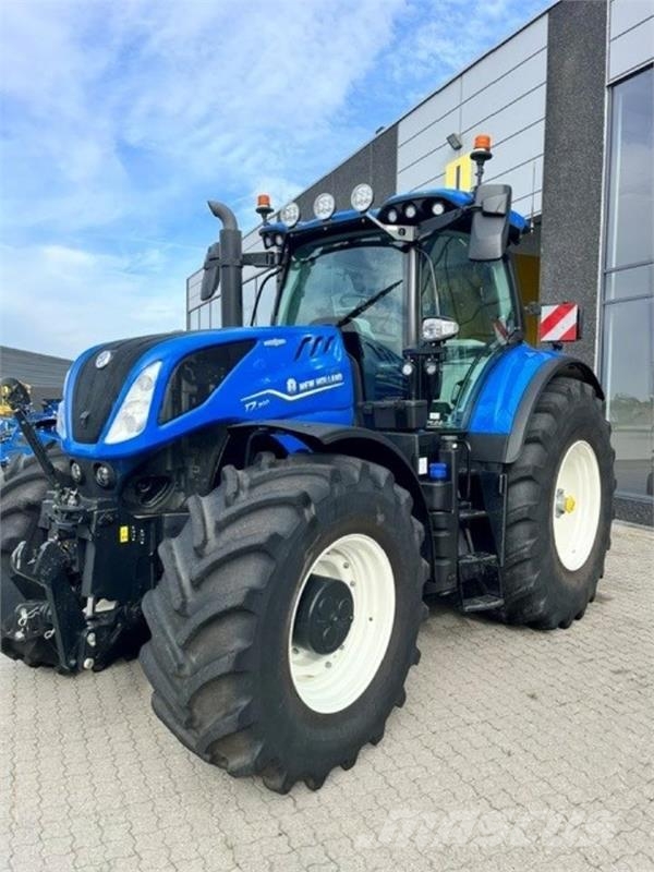 New Holland T7.300 Auto Command Traktorer