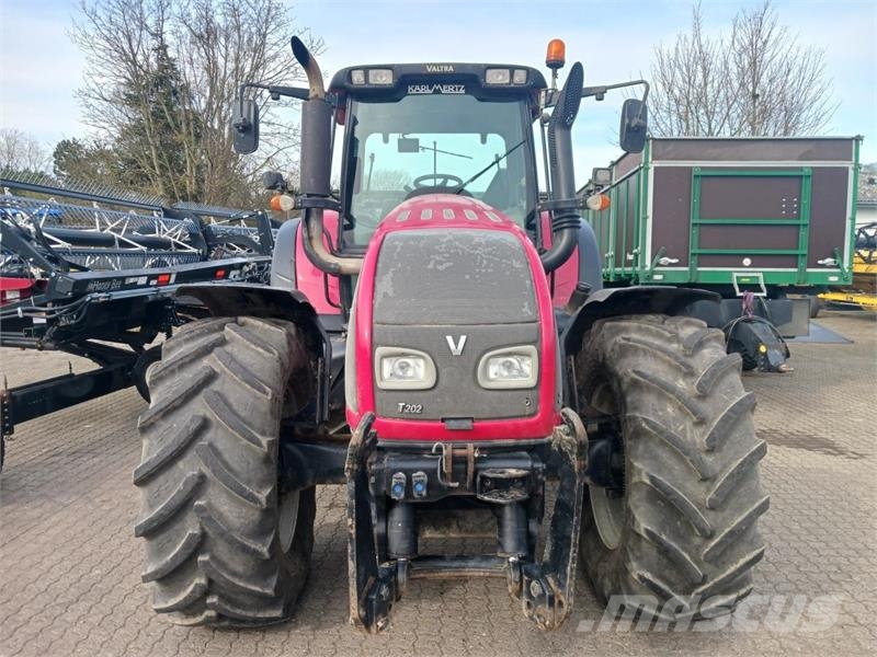 Valtra T202 Tractores