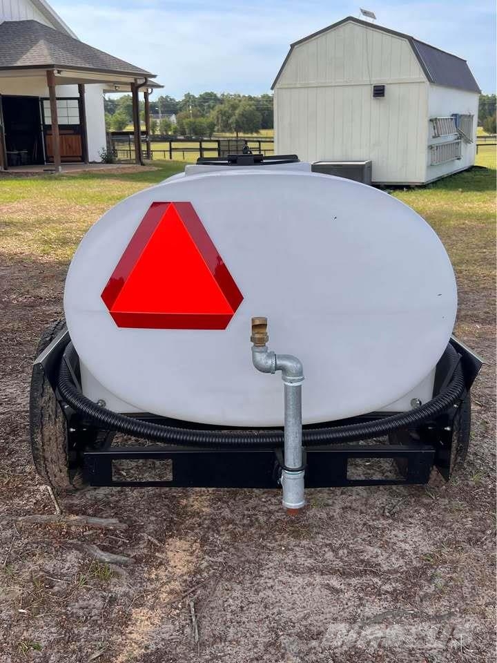 ABI Attachments 340 gallon water trailer الرشاشات