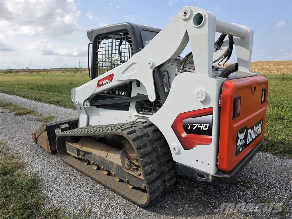 Bobcat T740 Väikelaadurid