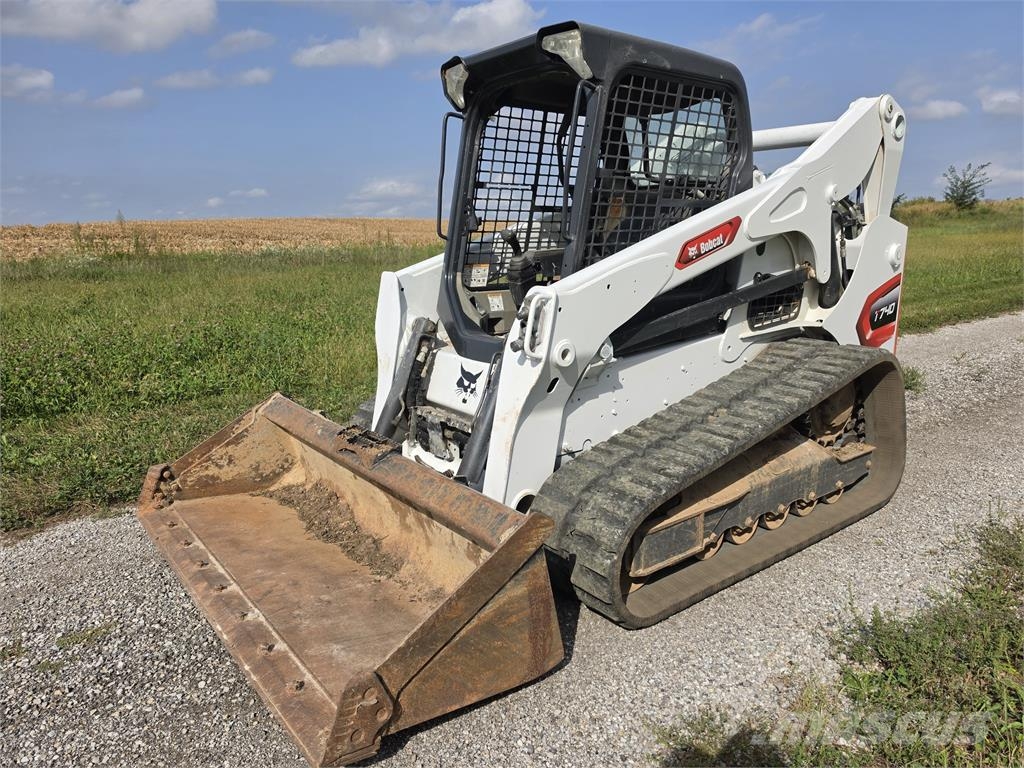 Bobcat T740 Väikelaadurid
