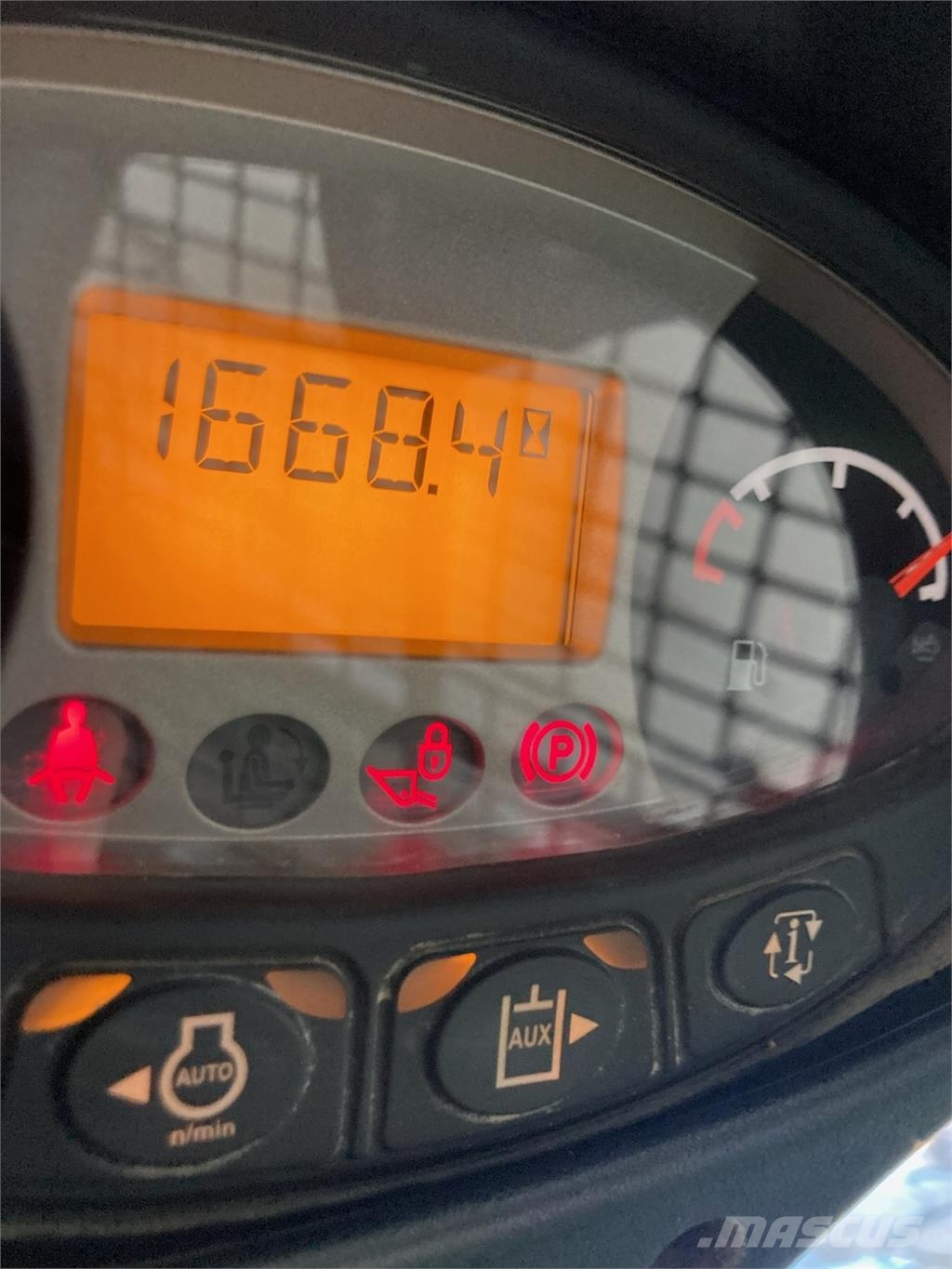 Bobcat T740 小型装载机