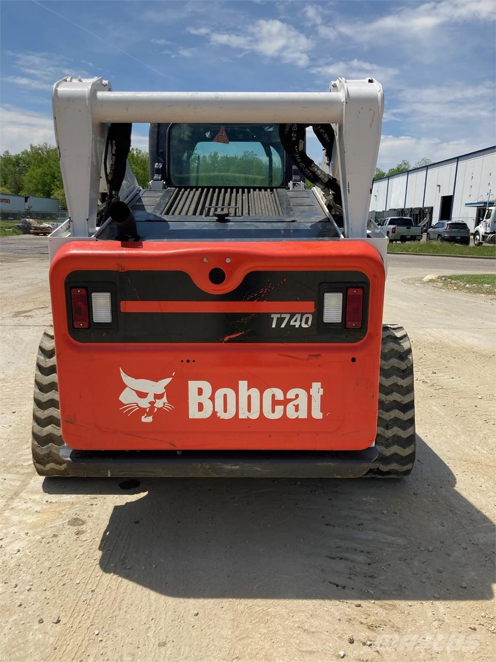 Bobcat T740 小型装载机