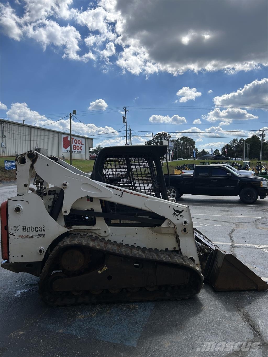 Bobcat T750 小型裝載機