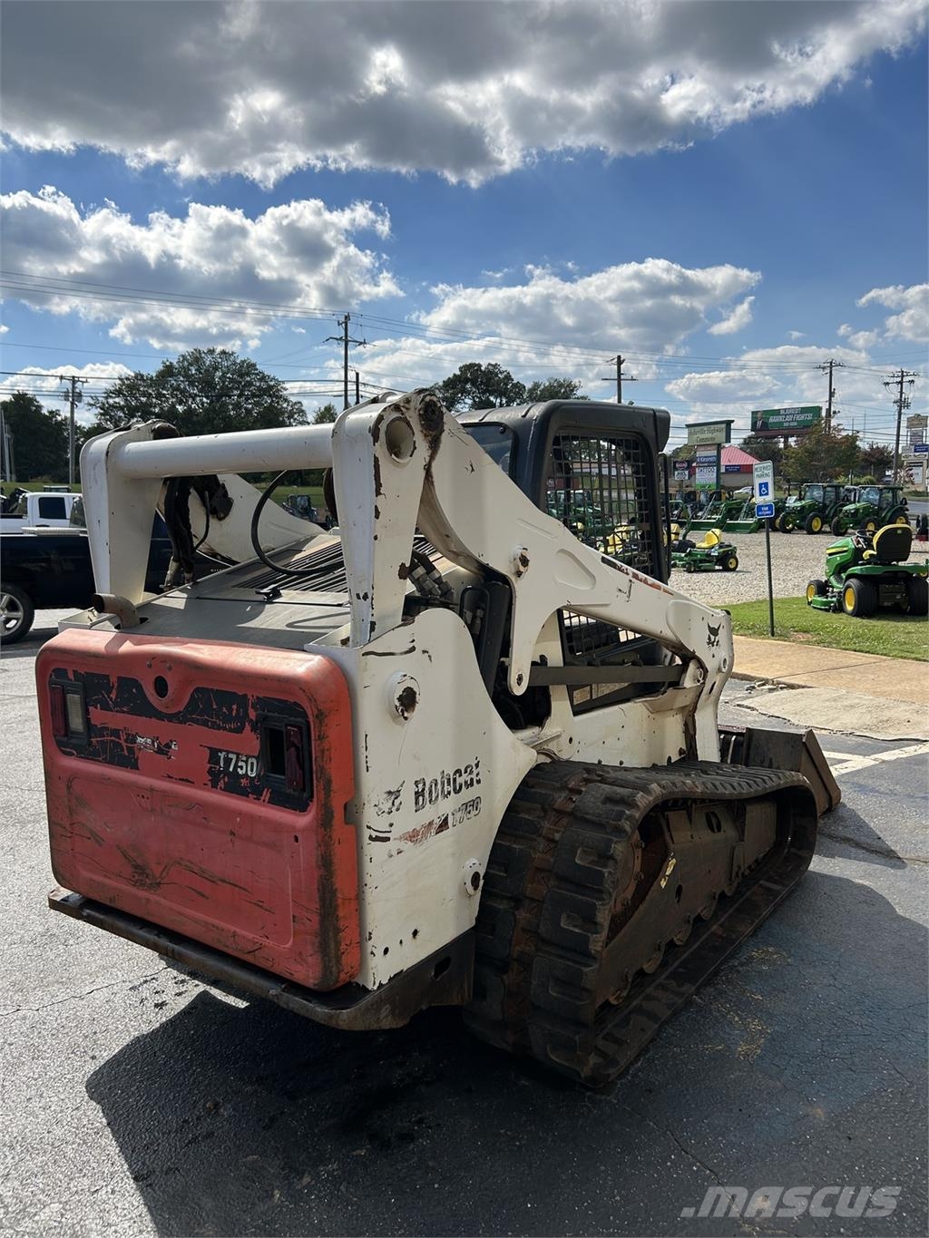 Bobcat T750 小型裝載機