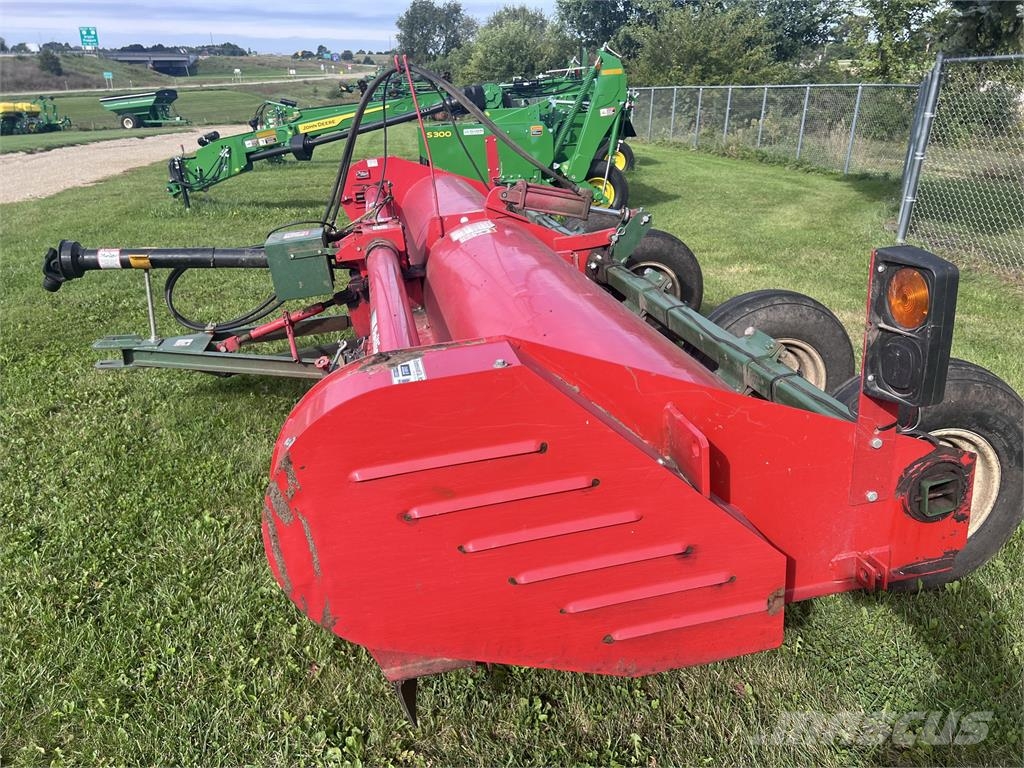 Brillion FS-1806-1 Измельчители тюков
