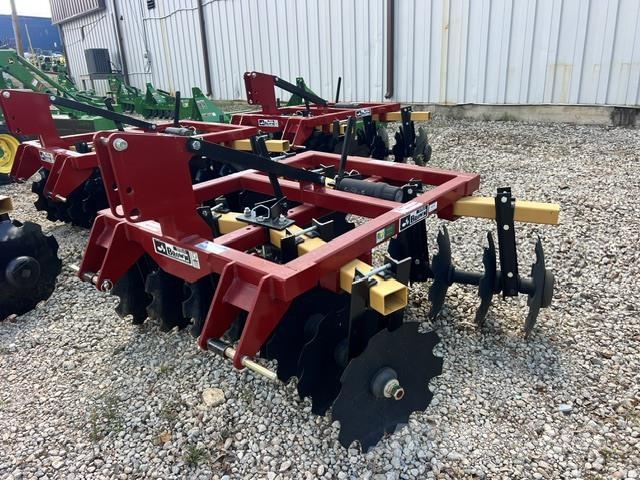 Brown BHD-600 Harrows
